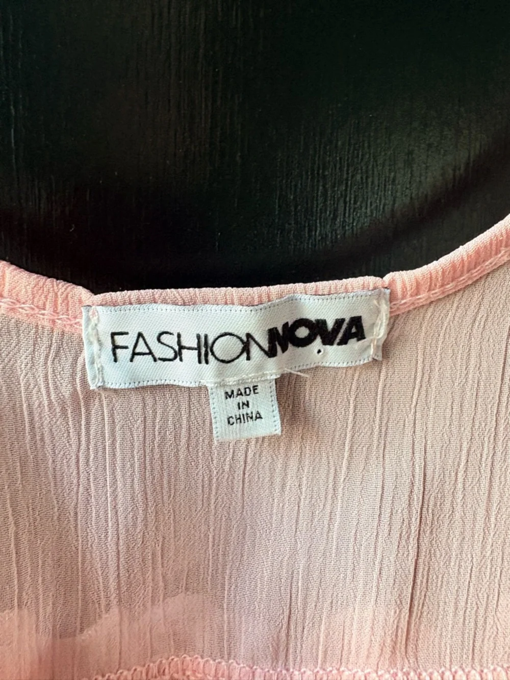 Fashion Nova Pink Crinkled Ruffle Top Size XS - Picture 5 of 8